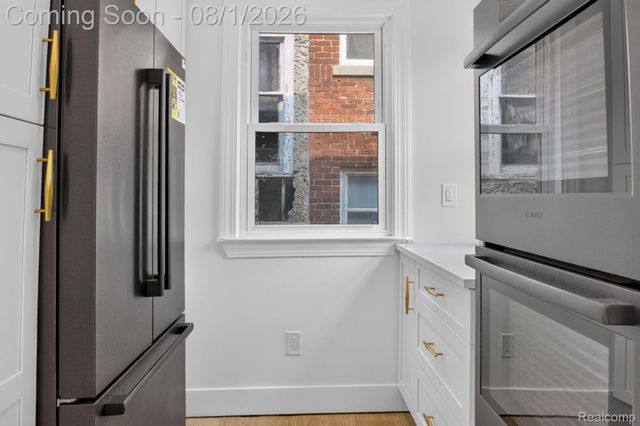 446 King Street, Detroit, MI 48202