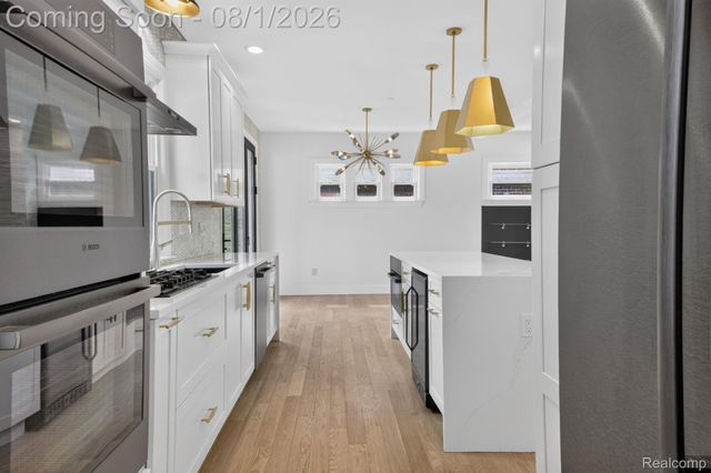446 King Street, Detroit, MI 48202