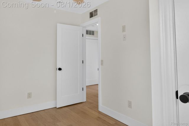 446 King Street, Detroit, MI 48202