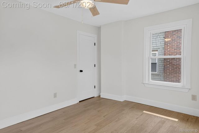 446 King Street, Detroit, MI 48202