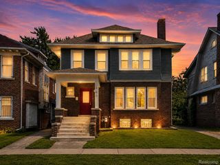 446 King Street, Detroit, MI 48202