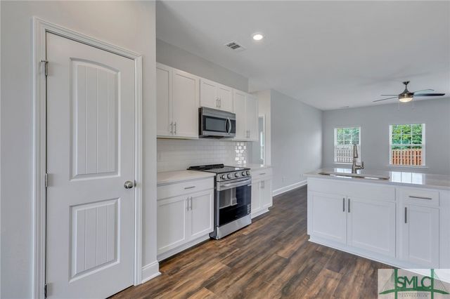 215 Glick Way, Guyton, GA 31312