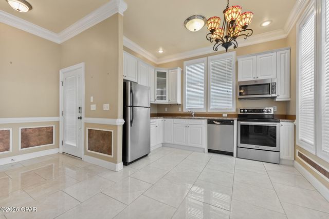 100 Downing Street 1, Panama City Beach, FL 32413