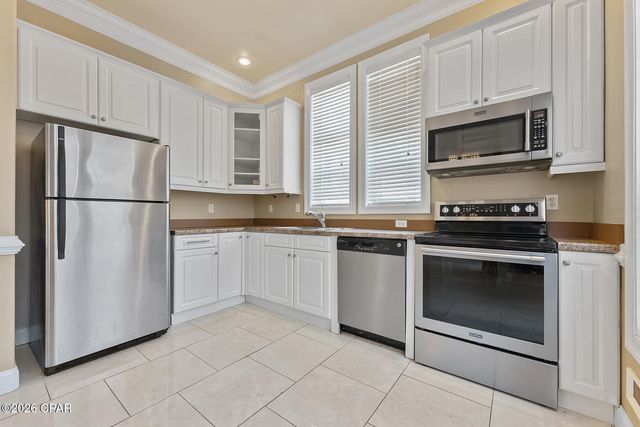 100 Downing Street 1, Panama City Beach, FL 32413