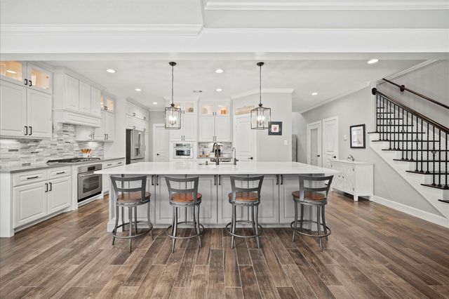 9507 Empress Crossing Drive, Spring, TX 77379