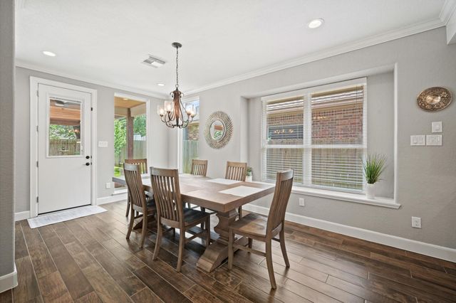 9507 Empress Crossing Drive, Spring, TX 77379