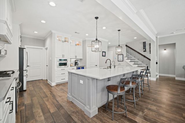 9507 Empress Crossing Drive, Spring, TX 77379