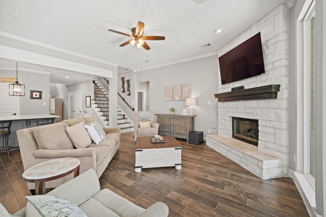 9507 Empress Crossing Drive, Spring, TX 77379