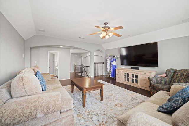 9507 Empress Crossing Drive, Spring, TX 77379