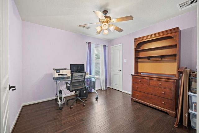 9507 Empress Crossing Drive, Spring, TX 77379