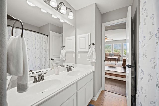 9507 Empress Crossing Drive, Spring, TX 77379