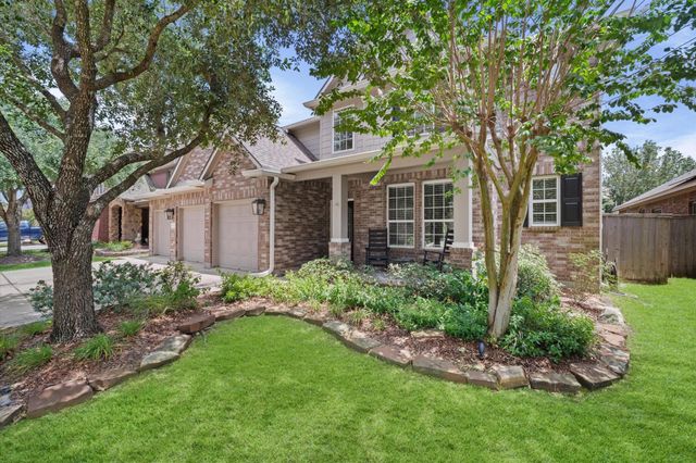 9507 Empress Crossing Drive, Spring, TX 77379