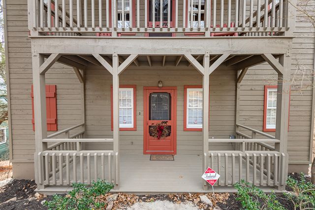 264 Crooked Lane, Blue Eye, MO 65611