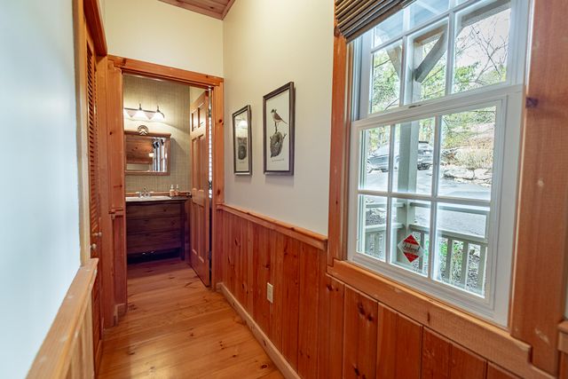 264 Crooked Lane, Blue Eye, MO 65611