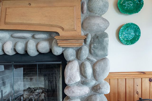 264 Crooked Lane, Blue Eye, MO 65611