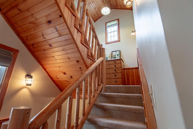 264 Crooked Lane, Blue Eye, MO 65611