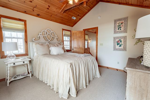 264 Crooked Lane, Blue Eye, MO 65611