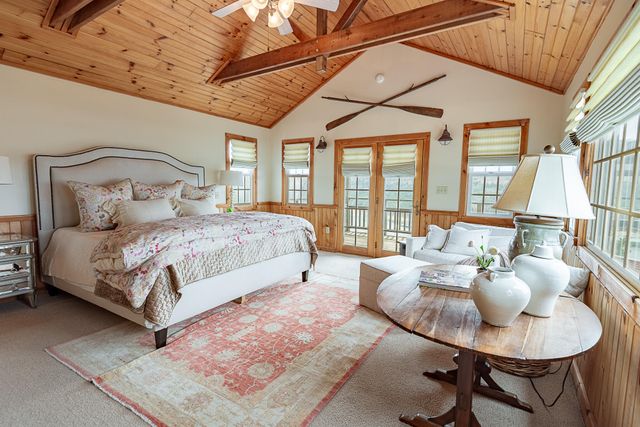 264 Crooked Lane, Blue Eye, MO 65611