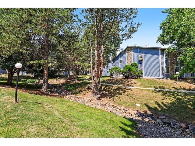 8335 Fairmount Dr 10-201, Denver, CO 80247