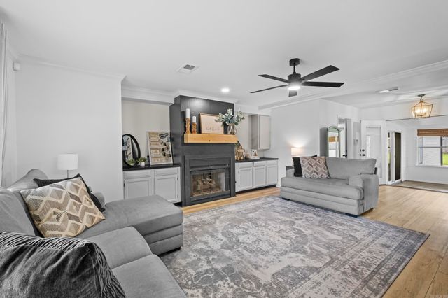 1505 Hawkwood Road, Sherwood, AR 72120
