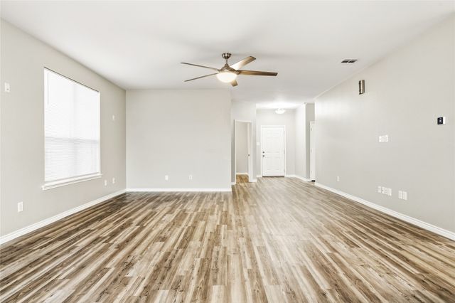 115 Franklin Court, Venus, TX 76084