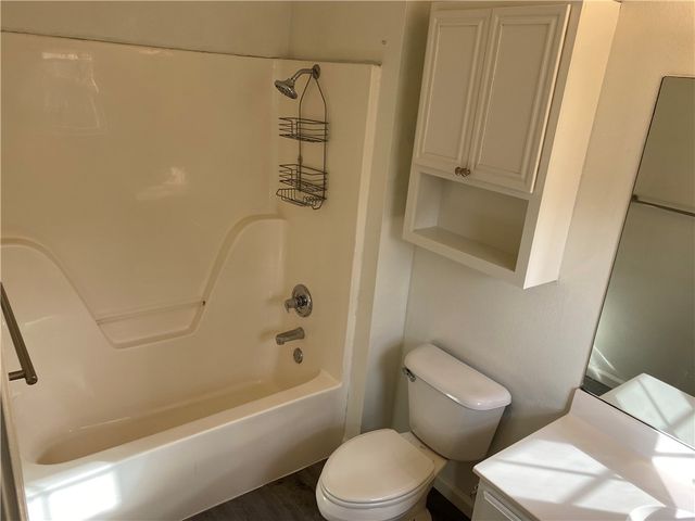 818 S Eastview Drive, Fayetteville, AR 72701