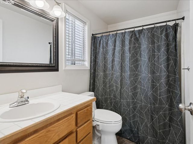 7889 Sw 172ND Pl, Beaverton, OR 97007