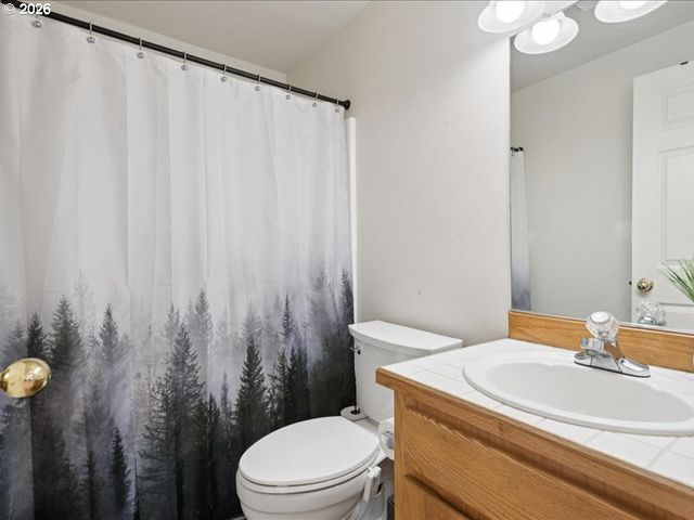 7889 Sw 172ND Pl, Beaverton, OR 97007