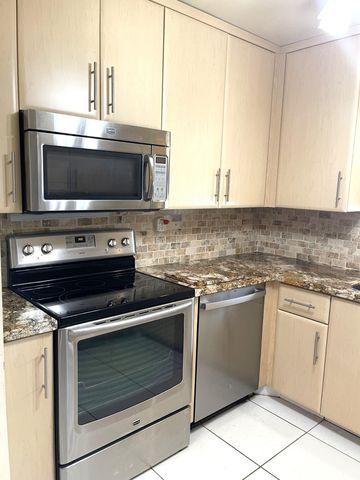 14549 Canalview Drive D, Delray Beach, FL 33484