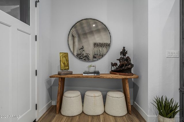 4132 W PARADISE Lane, Phoenix, AZ 85053