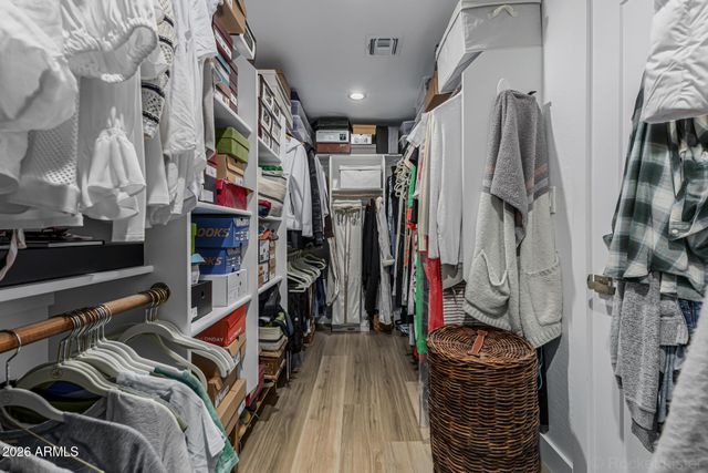 4132 W PARADISE Lane, Phoenix, AZ 85053