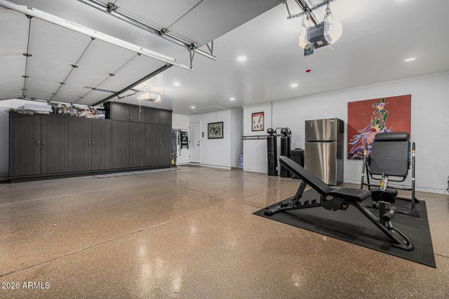 4132 W PARADISE Lane, Phoenix, AZ 85053