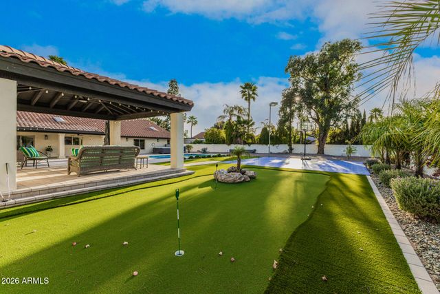 4132 W PARADISE Lane, Phoenix, AZ 85053