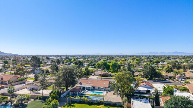 4132 W PARADISE Lane, Phoenix, AZ 85053