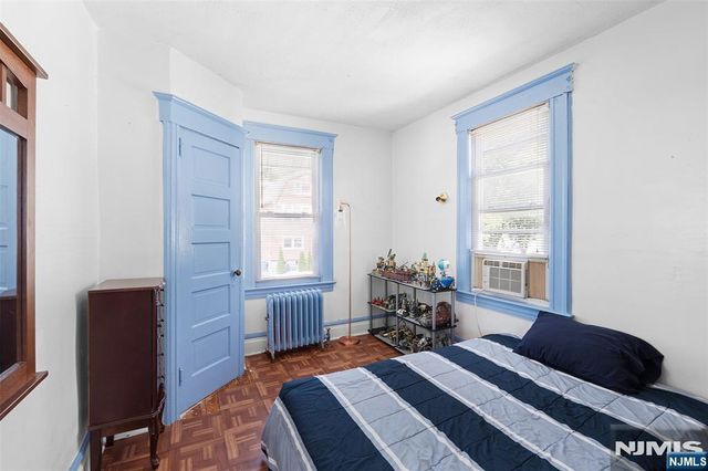 21 Hackett Place, Rutherford, NJ 07070