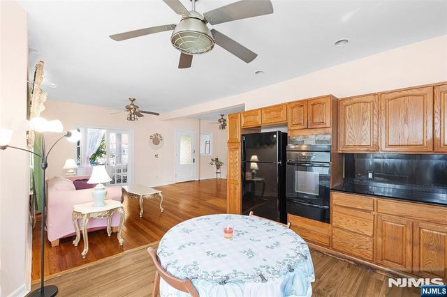 21 Hackett Place, Rutherford, NJ 07070