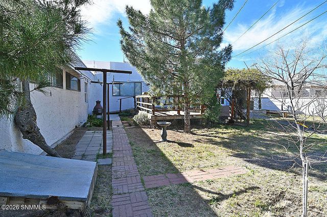 360 El Prado Avenue, Las Cruces, NM 88005