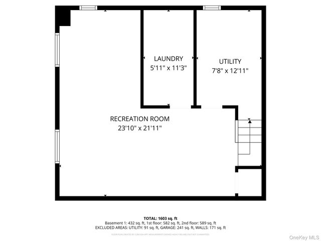 39 E Lyons Street, Melville, NY 11747