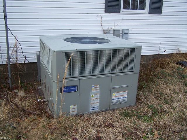 33416 Joyners Bridge RD, Franklin, VA 23851