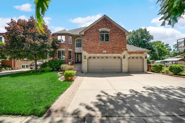 4825 W 92nd Street, Oak Lawn, IL 60453