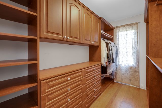 4825 W 92nd Street, Oak Lawn, IL 60453