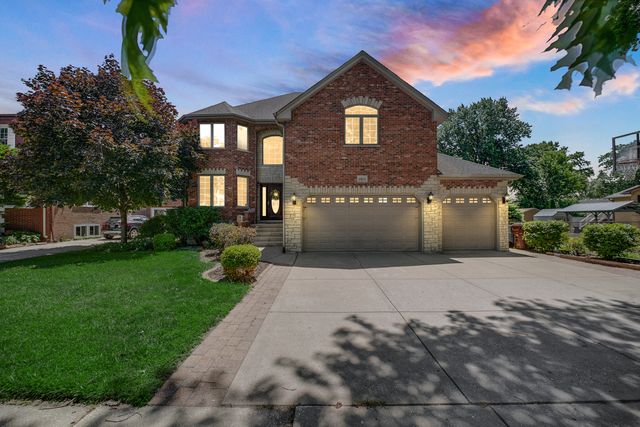 4825 W 92nd Street, Oak Lawn, IL 60453
