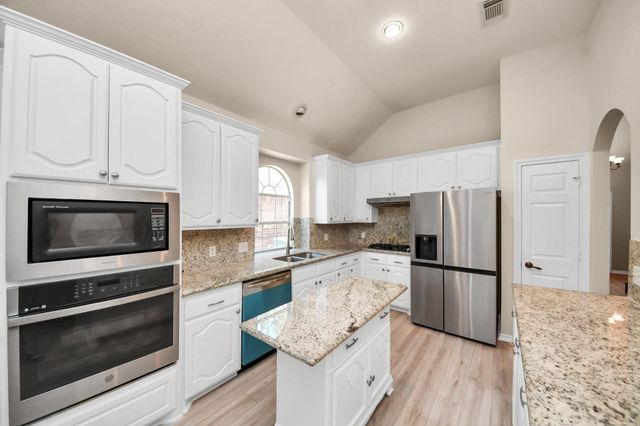 10007 Adobe Drive, Houston, TX 77095