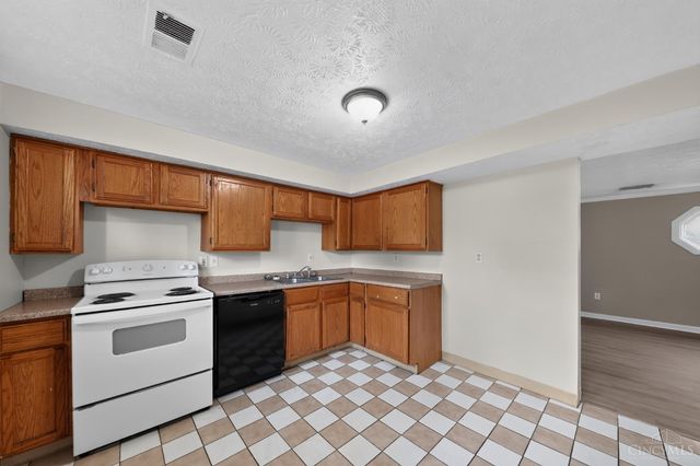 2743 Springdale Road, Colerain Twp, OH 45251