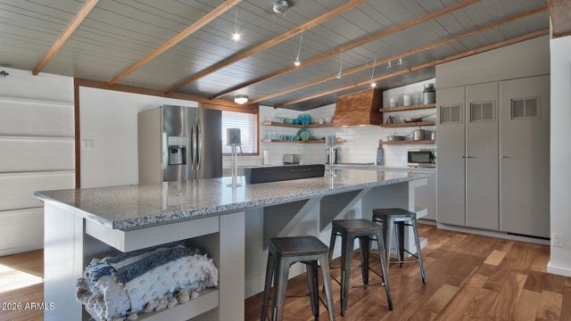 6929 E CHAPARRAL Road, Paradise Valley, AZ 85253