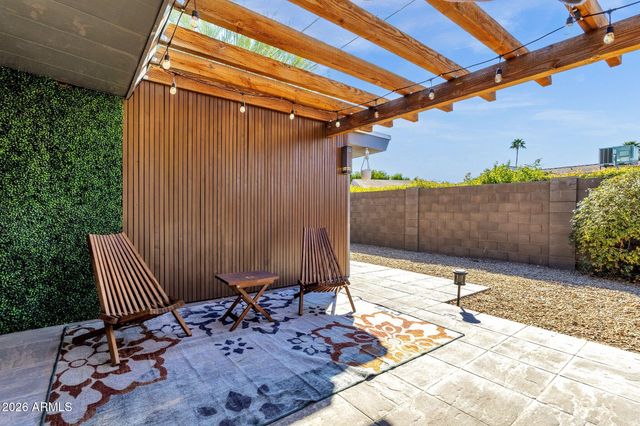 6929 E CHAPARRAL Road, Paradise Valley, AZ 85253