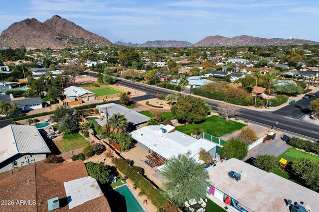 6929 E CHAPARRAL Road, Paradise Valley, AZ 85253