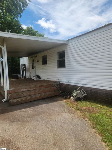 124 Saxon Drive, Piedmont, SC 29673
