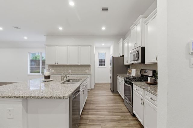 12084 Mystic Aqua Drive, Conroe, TX 77304