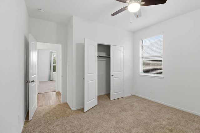 12084 Mystic Aqua Drive, Conroe, TX 77304